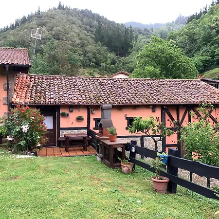 Apartamento Rustico El Cerezo Lubayo Esterno foto